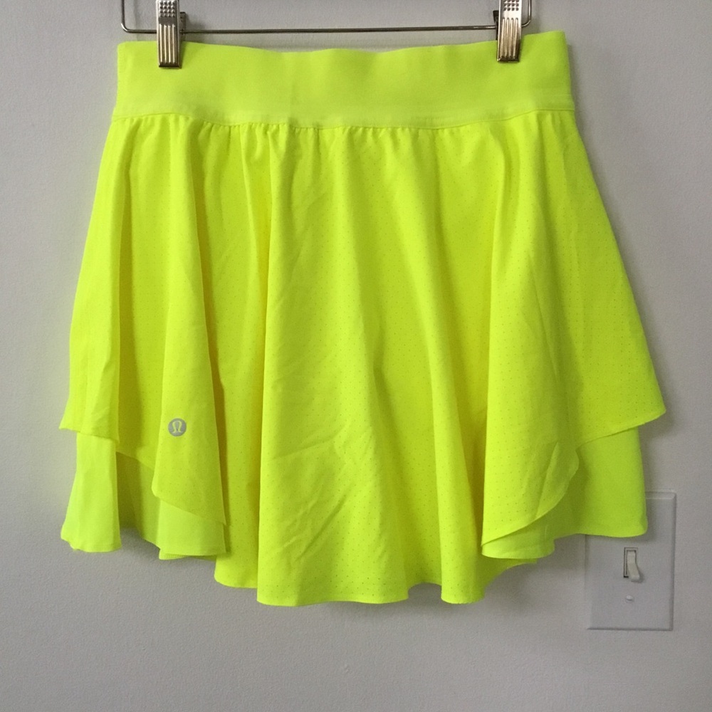 Lululemon Court Rival Perforated High-Rise Skirt Long Highlight Yellow - Picture 8 of 11